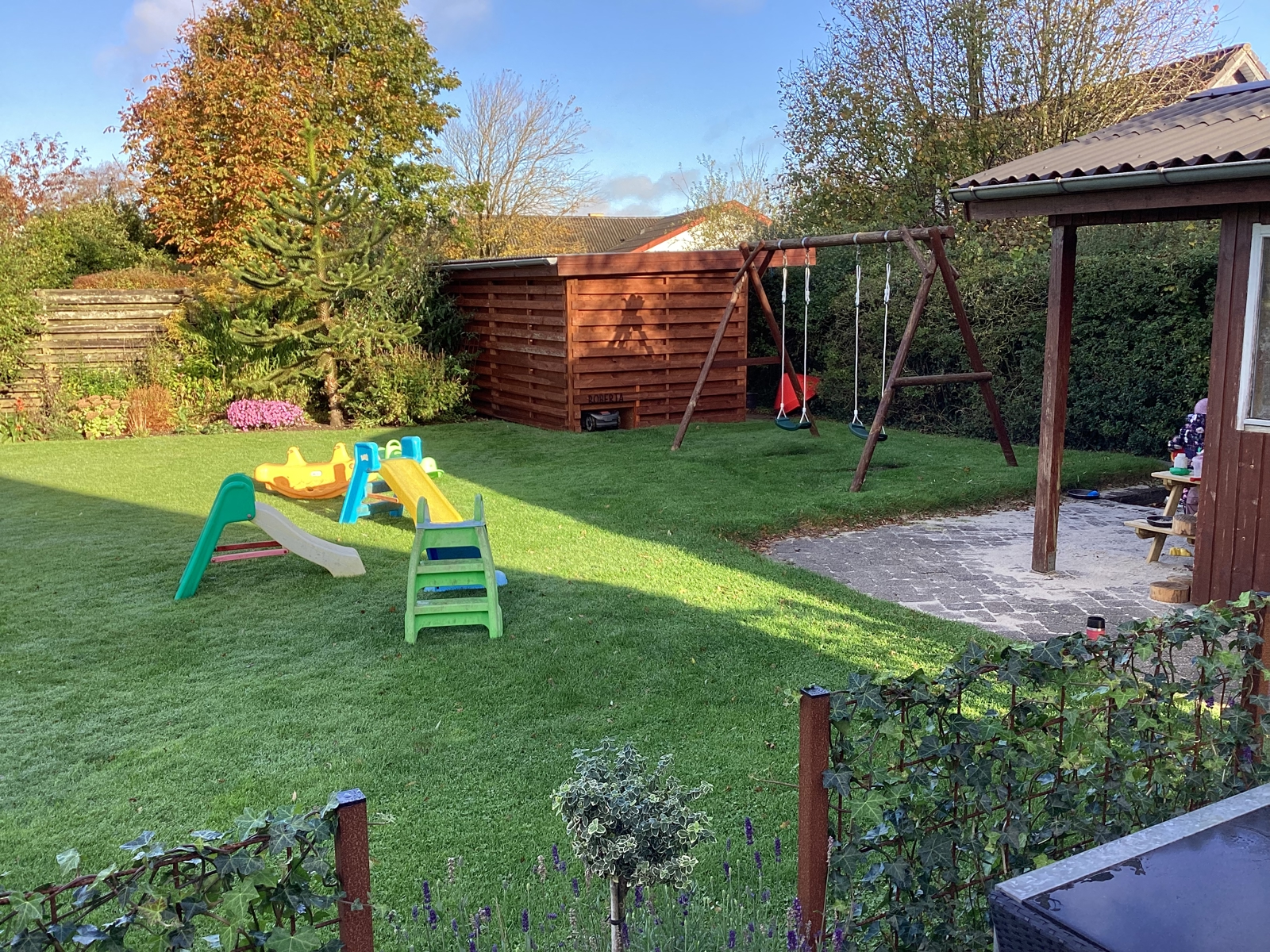 Billede af Lenas baghave